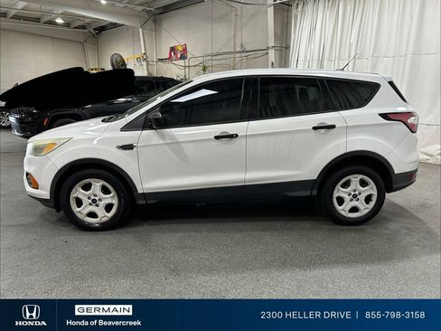 Used 2017 Ford Escape S FWD image 5