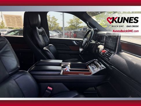Used 2021 Lincoln Navigator L Reserve AWD/4WD image 42