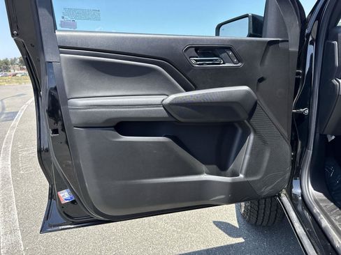 New 2026 GMC Canyon Elevation RWD image 17