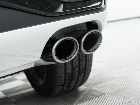 Used 2025 Audi SQ5 Premium Plus image 17