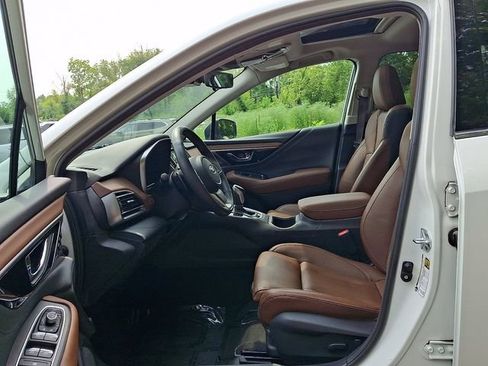 Certified 2023 Subaru Outback Touring AWD/4WD image 14