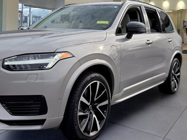 Used 2023 Volvo XC90 T8 Ultimate w/ Protection Package Premier AWD/4WD image 25
