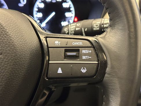 Certified 2023 Honda HR-V EX-L image 30