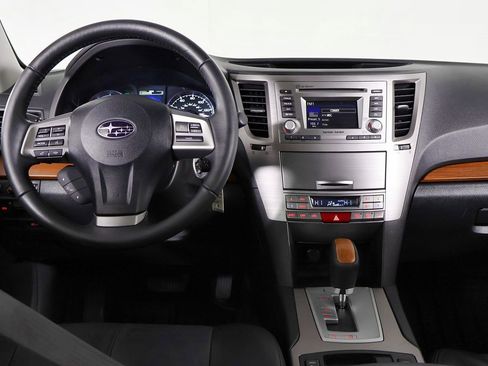 Used 2013 Subaru Outback 2.5i Limited w/ Moonroof Pkg image 21