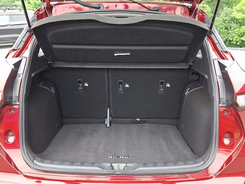 Certified 2024 Nissan Kicks SR w/ SR Premium Package FWD image 28
