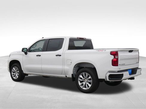 New 2026 Chevrolet Silverado 1500 Custom image 4