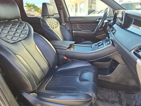 Used 2022 Hyundai Palisade Calligraphy image 10