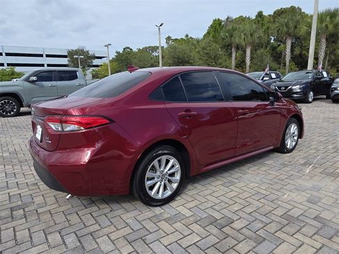 Certified 2025 Toyota Corolla LE image 11