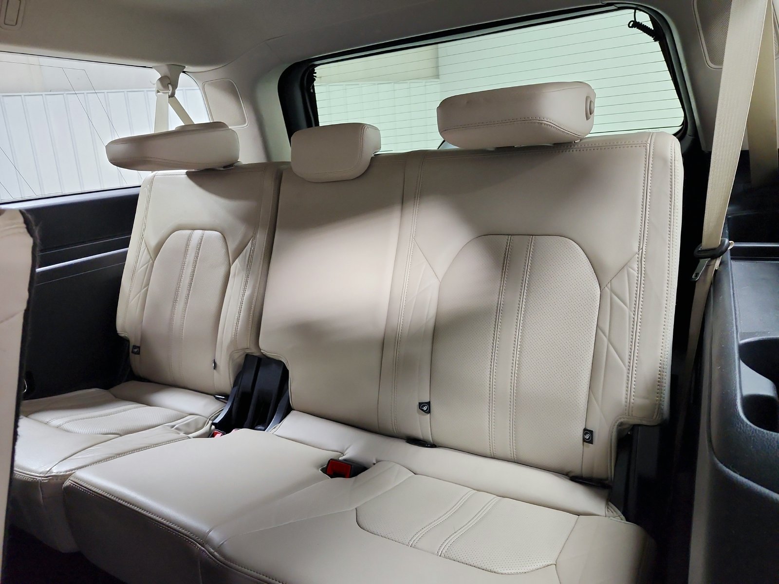 Used 2022 Ford Expedition Max Platinum AWD/4WD image 13