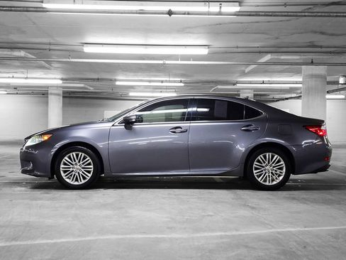 Used 2013 Lexus ES 350 image 12