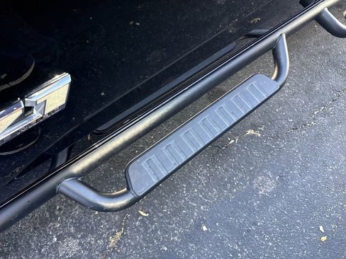 Used 2022 Chevrolet Colorado Z71 w/ Z71 Midnight Edition image 10