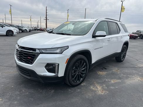 Used 2023 Chevrolet Traverse RS AWD/4WD image 19