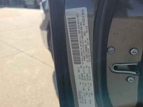 Used 2017 RAM 1500 Big Horn AWD/4WD image 11