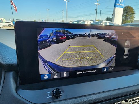 Certified 2023 Honda Accord Touring image 18