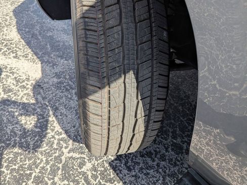 Used 2021 GMC Yukon AT4 w/ AT4 Premium Plus Package image 33