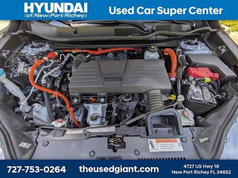 Used 2022 Honda CR-V Touring image 16