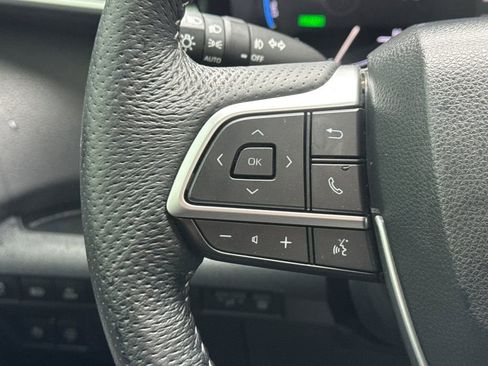 Used 2023 Toyota Sienna XSE w/ Protection Package (TMS) image 26