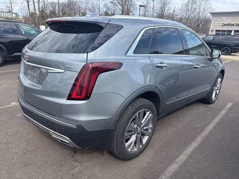 Certified 2023 Cadillac XT5 Premium Luxury image 2