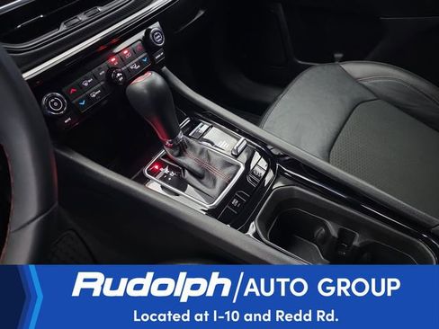 Used 2025 Jeep Compass Trailhawk image 28