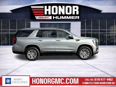 Used 2025 GMC Yukon Denali image 2