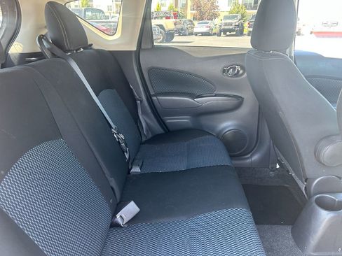 Used 2018 Nissan Versa Note SV FWD image 29
