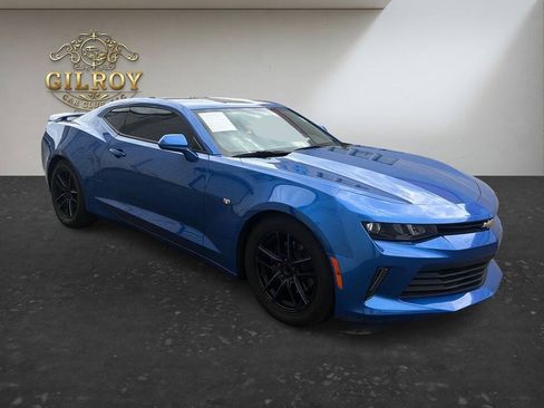 Used 2017 Chevrolet Camaro LT RWD image 1