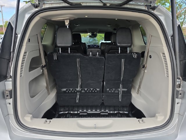 Used 2024 Chrysler Pacifica Touring-L FWD image 14