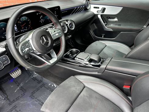 Used 2022 Mercedes-Benz CLA 35 AMG 4MATIC image 10