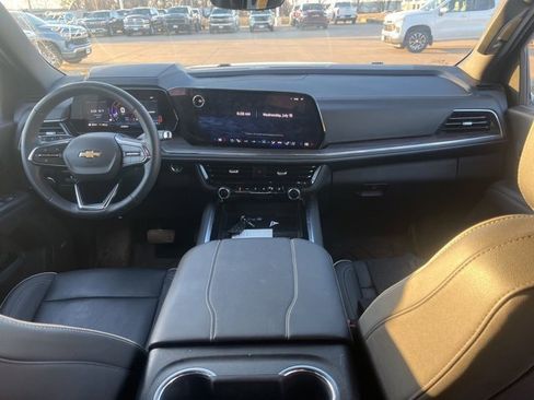 Used 2025 Chevrolet Tahoe Premier image 22