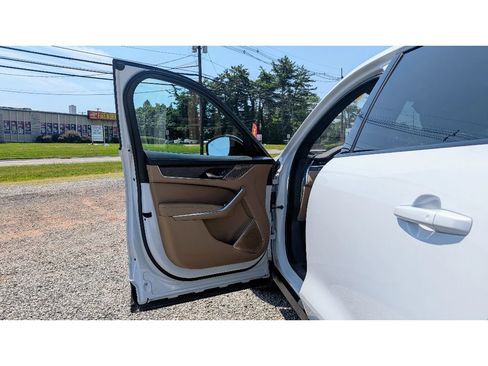 Used 2021 Jaguar F-PACE S image 9