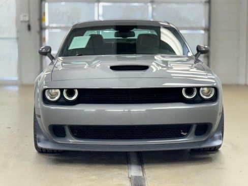 Used 2019 Dodge Challenger R/T Scat Pack image 2