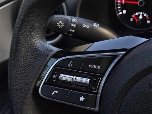 Used 2022 Kia Forte LXS image 26