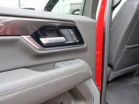 New 2026 GMC Yukon Elevation AWD/4WD image 24