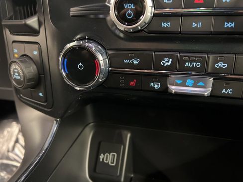 New 2026 Ford F150 XLT w/ Equipment Group 302A MID image 14