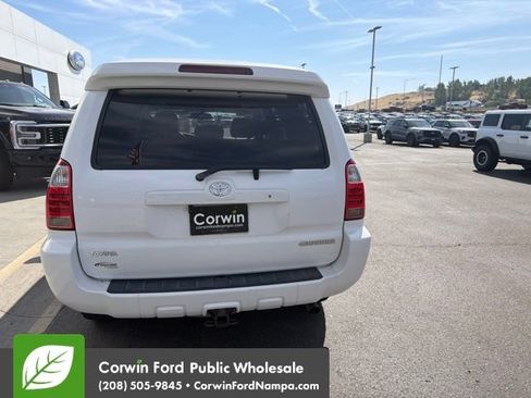 Used 2007 Toyota 4Runner Limited AWD/4WD image 6