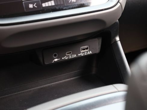 Certified 2026 Subaru Crosstrek 2.5i Premium AWD/4WD image 13