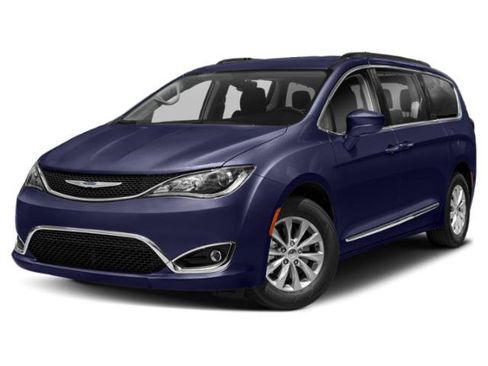 Used 2018 Chrysler Pacifica Touring-L Plus FWD image 1