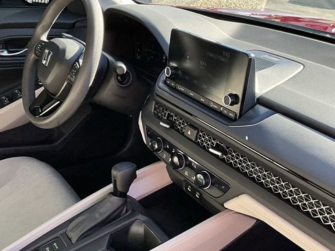 Used 2023 Honda Accord EX image 16