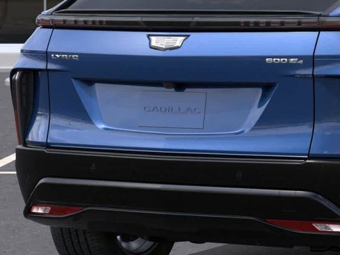 New 2026 Cadillac Lyriq Sport AWD/4WD image 14