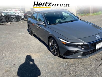 Used 2025 Hyundai Elantra SEL