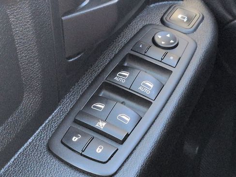 Used 2024 RAM 2500 Tradesman image 20