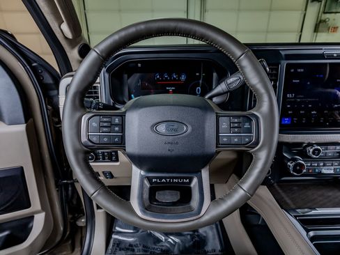 Used 2026 Ford F450 Platinum AWD/4WD image 19