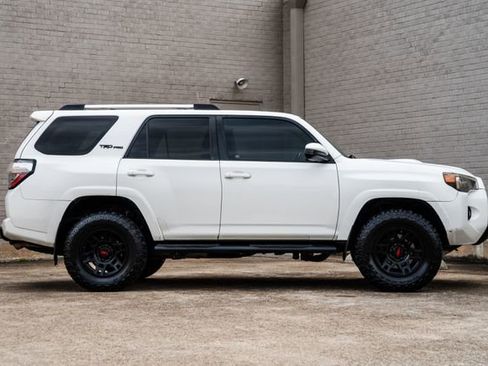 Used 2016 Toyota 4Runner TRD Pro image 12