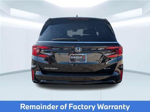 Used 2025 Honda Odyssey Elite image 2
