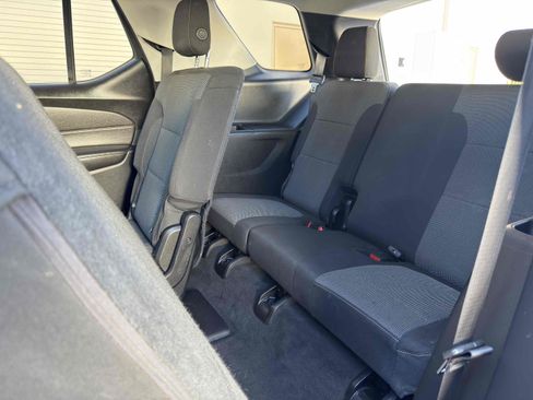 Used 2018 Chevrolet Traverse LS image 61