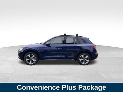 Used 2020 Audi Q5 2.0T Premium w/ Titanium Sport Package AWD/4WD image 2