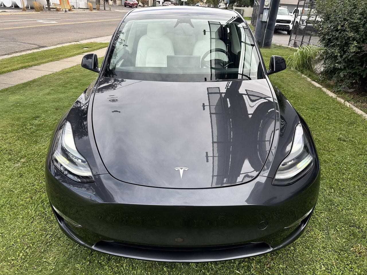 Used 2025 Tesla Model Y Performance AWD/4WD image 12
