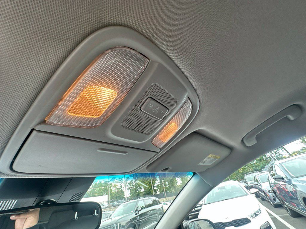 Used 2022 Kia Sportage LX AWD/4WD image 19