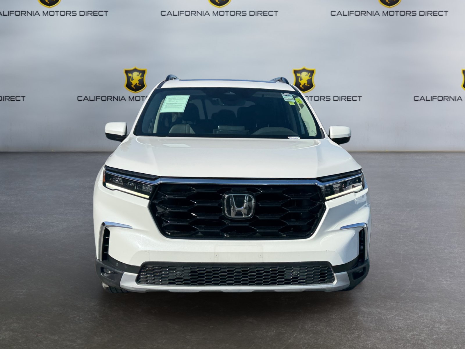 Used 2023 Honda Pilot Touring image 8