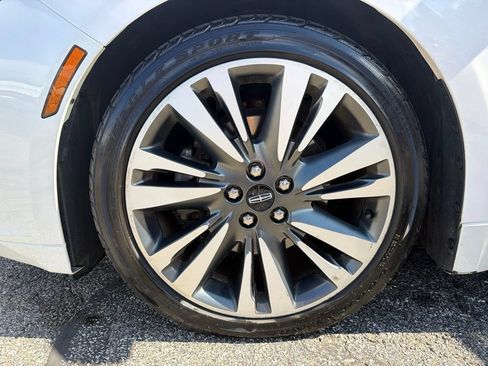 Used 2017 Lincoln MKZ Reserve w/ Climate Package AWD/4WD image 11